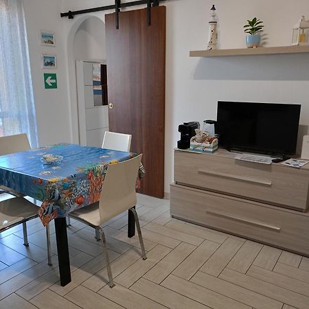 Casa Vacanza Indaco Fiumicino Exterior foto